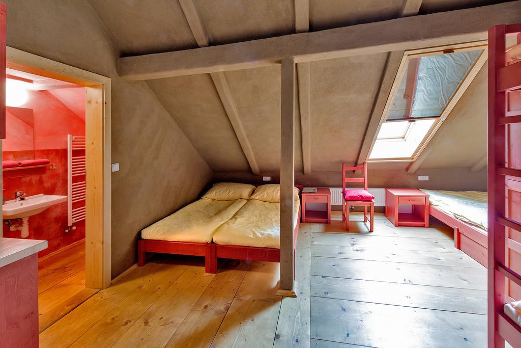 Ekocentrum Dotek Horní Maršov Habitación foto
